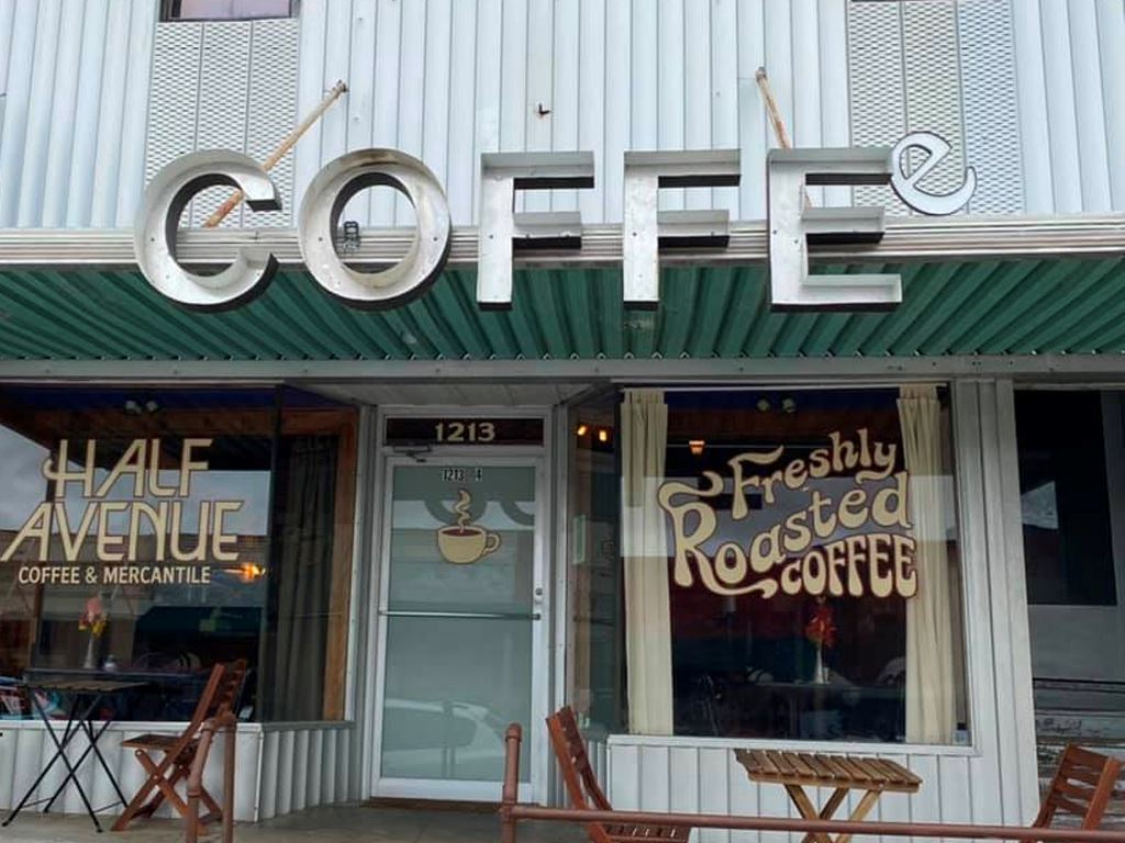 Half Avenue Coffee